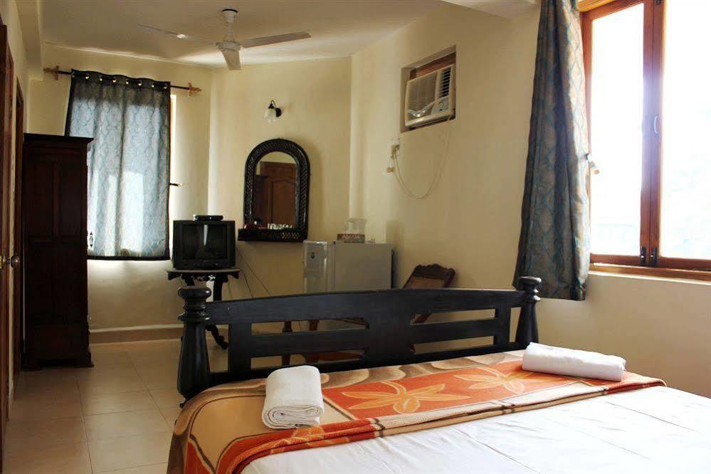 Fabexpress Barday'S Inn Calangute Εξωτερικό φωτογραφία
